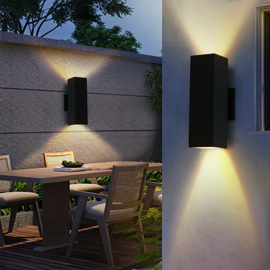 Outdoor Wall Light